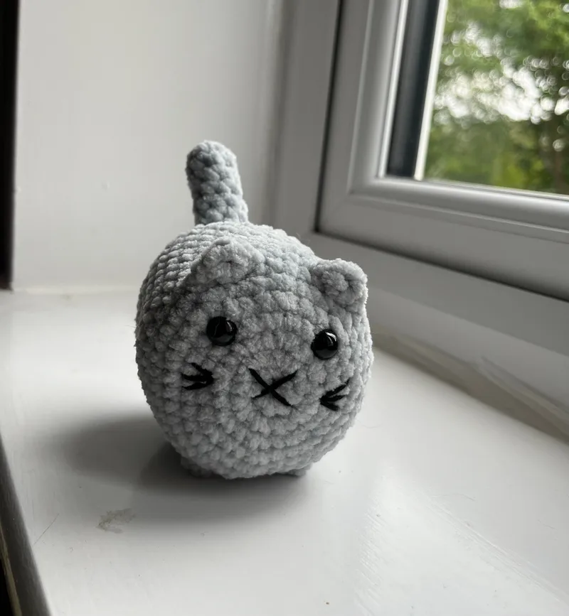 Loaf Cat - Midi - Light Grey
